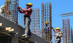موافقت مجلس با دو فوریت قانون بیمه کارگران ساختمانی